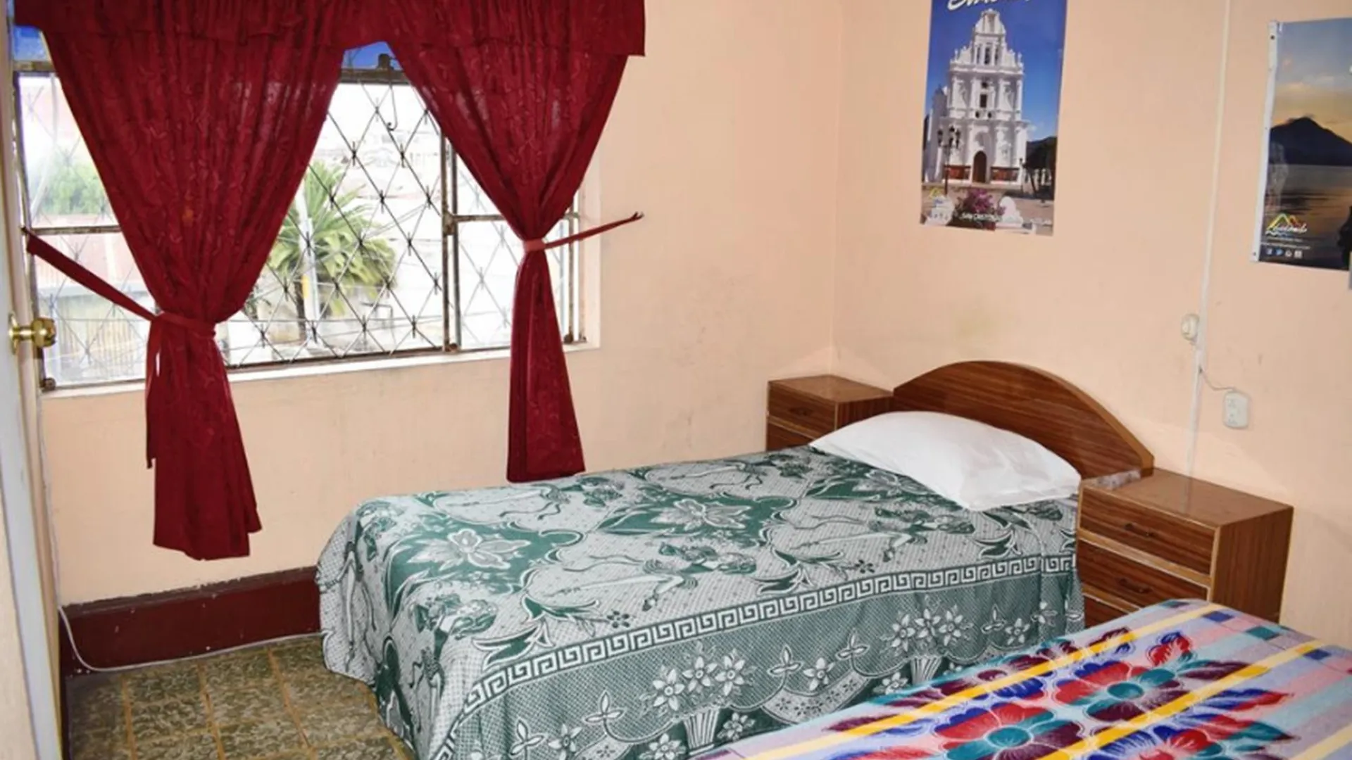 Hotel Estacion Gerona Bed & Breakfast Guatemala City